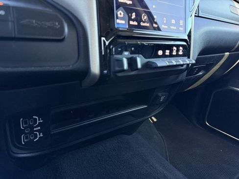 Used 2023 RAM 2500 Laramie image 18