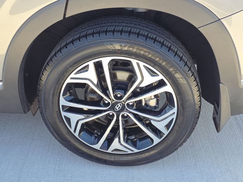 Used 2019 Hyundai Santa Fe Limited image 36