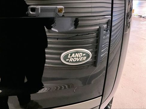 Certified 2023 Land Rover Range Rover Long Wheelbase SE image 32