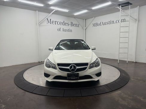 Used 2016 Mercedes-Benz E 400 Cabriolet image 2