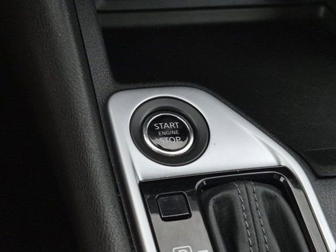 Used 2024 Nissan Sentra SV FWD image 26