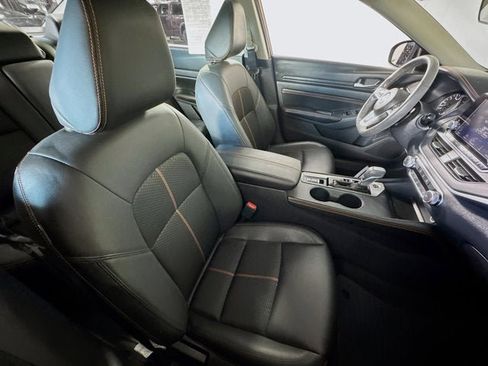 Certified 2022 Nissan Altima 2.5 SR image 26