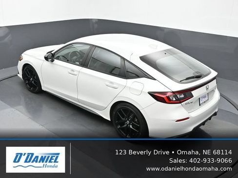 Used 2023 Honda Civic Sport image 15