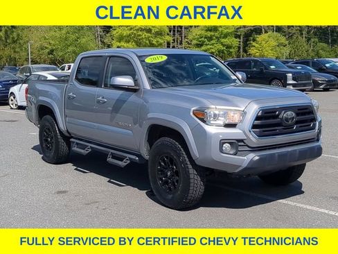 Used 2019 Toyota Tacoma SR5 RWD image 3