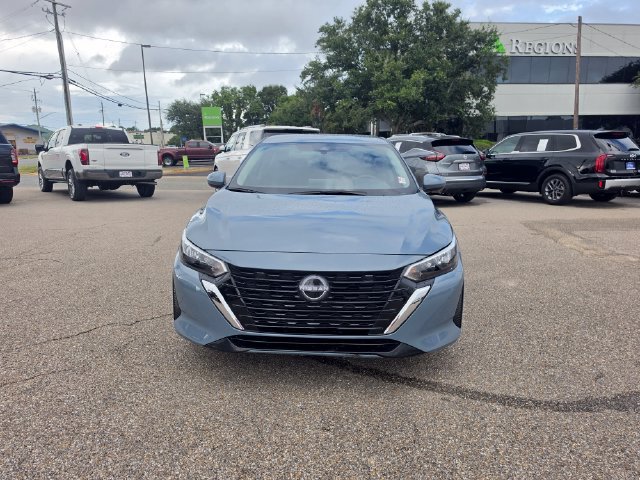 Used 2025 Nissan Sentra SV w/ Trunk Package FWD image 8