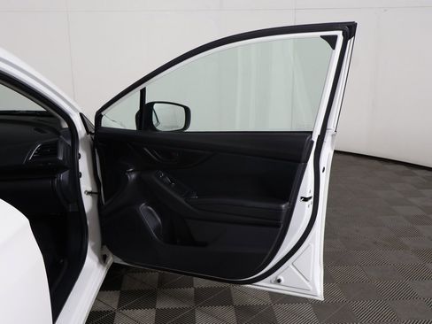 Used 2023 Subaru Impreza 2.0i image 16