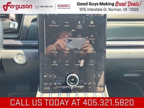 New 2027 GMC Terrain AT4 w/ Convenience Package III AWD/4WD image 27