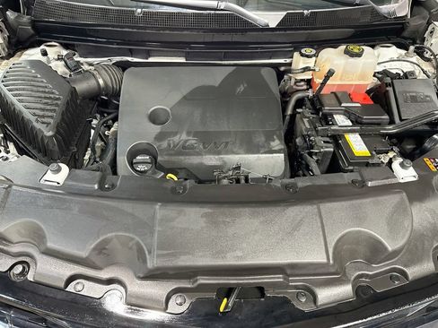 Used 2023 Chevrolet Traverse RS w/ LPO, Floor Liner Package AWD/4WD image 33