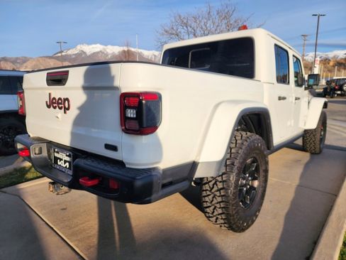 Used 2020 Jeep Gladiator Rubicon image 5