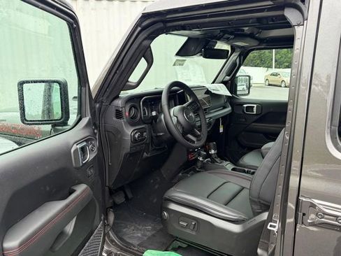 New 2026 Jeep Gladiator Rubicon AWD/4WD image 13