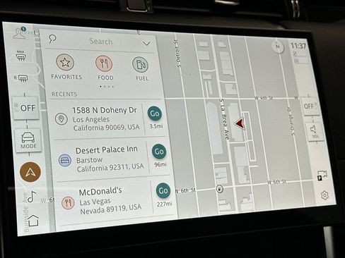 Certified 2025 Land Rover Discovery Sport S image 21