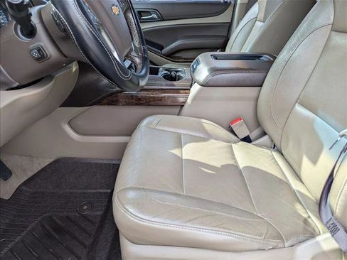 Used 2019 Chevrolet Tahoe LT AWD/4WD image 16