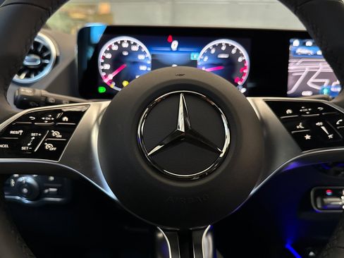 New 2025 Mercedes-Benz GLA 250 image 29