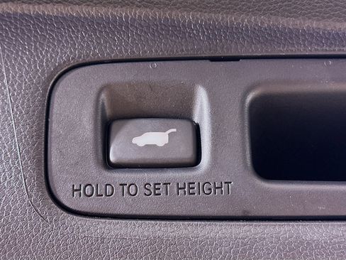 Used 2025 Honda CR-V EX-L image 29