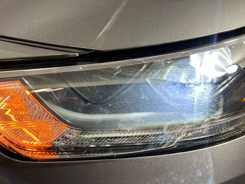 Used 2021 Toyota Highlander XLE image 12