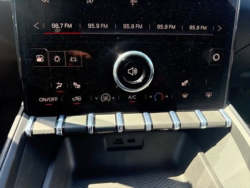 Used 2026 GMC Terrain Elevation FWD image 17