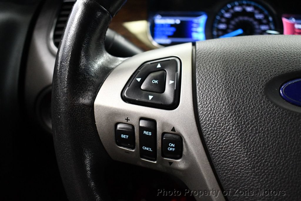 Used 2014 Ford Taurus Limited FWD image 35