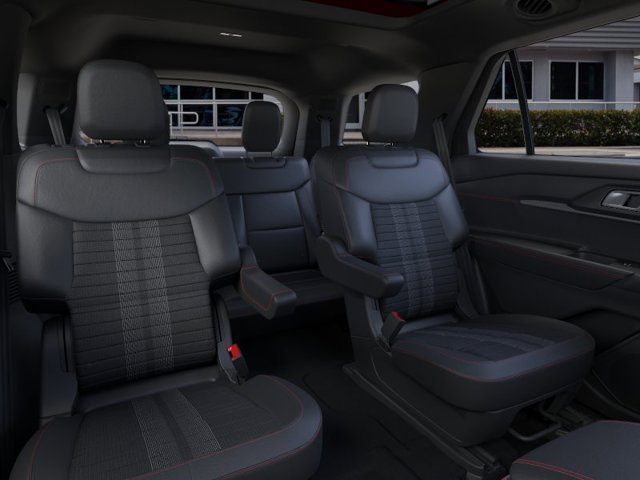 New 2026 Ford Explorer ST-Line w/ ST-Line Street Pack AWD/4WD image 11
