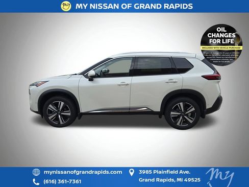 Used 2023 Nissan Rogue Platinum w/ Platinum Premium Package AWD/4WD image 5