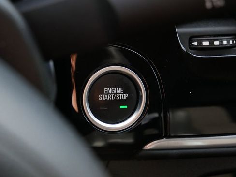 Used 2021 Buick Encore Preferred FWD image 25
