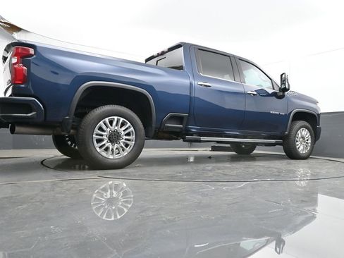 Used 2020 Chevrolet Silverado 2500 High Country w/ Z71 Off-Road Package image 49