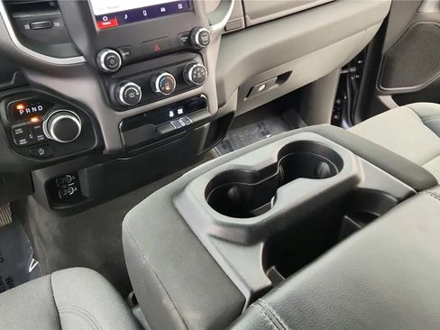 Used 2022 RAM 1500 Big Horn AWD/4WD image 35