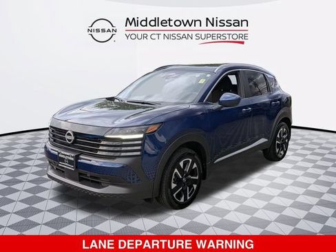 Certified 2025 Nissan Kicks SV w/ SV Premium Package AWD/4WD image 8