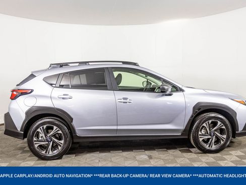 Used 2025 Subaru Crosstrek 2.0i Premium image 8