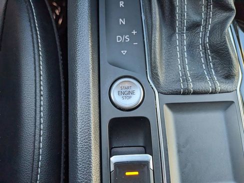 Certified 2022 Volkswagen Atlas SE image 22