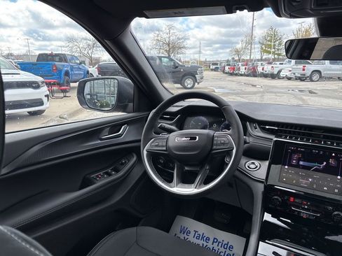 New 2026 Jeep Grand Cherokee Laredo X AWD/4WD image 50