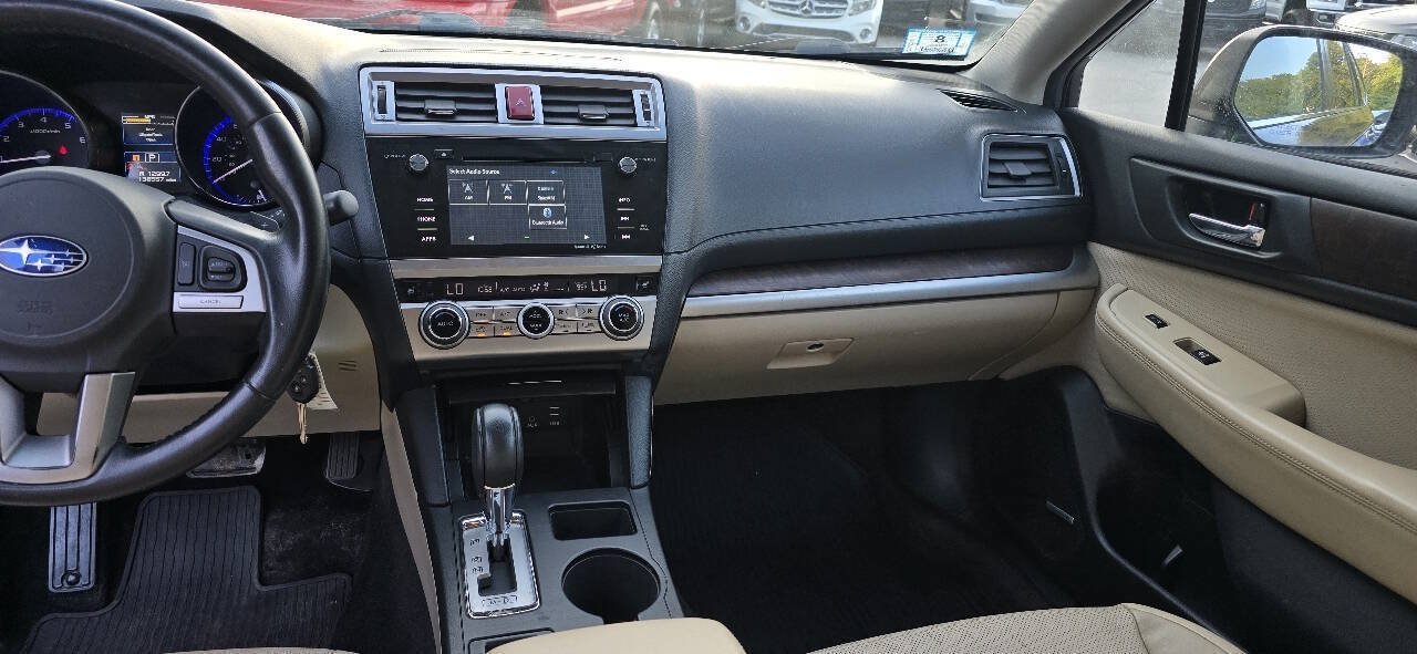 Used 2015 Subaru Outback 2.5i Limited AWD/4WD image 7