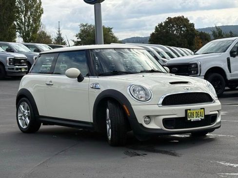 Used 2012 MINI Cooper S image 36