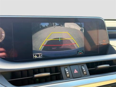 Used 2020 Lexus ES 350 w/ Premium Package image 34