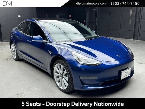 Used 2018 Tesla Model 3 Long Range RWD image 8