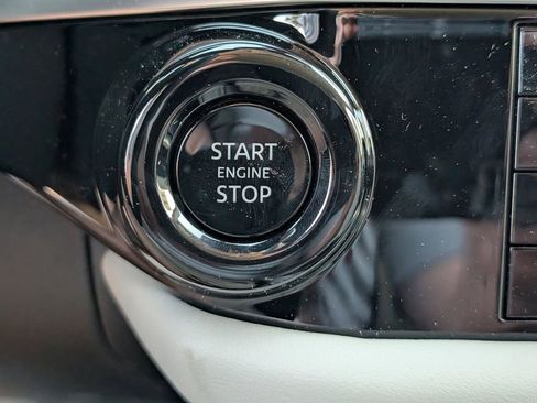 New 2026 Nissan Pathfinder SL image 25