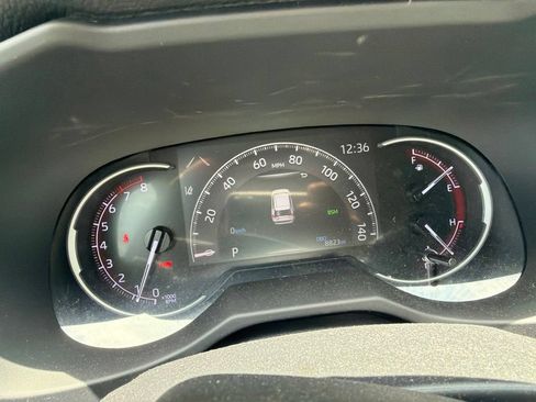 Used 2024 Toyota RAV4 XLE Premium FWD image 6
