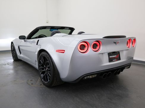 Used 2010 Chevrolet Corvette Grand Sport w/ Preferred Equipment Group RWD image 6