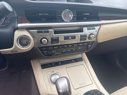 Used 2017 Lexus ES 350 image 17