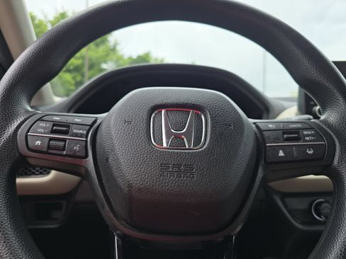 Used 2024 Honda HR-V LX image 25
