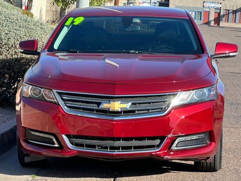 Used 2019 Chevrolet Impala LT image 2