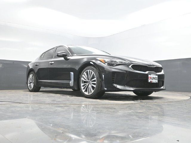 Used 2019 Kia Stinger Premium RWD image 37