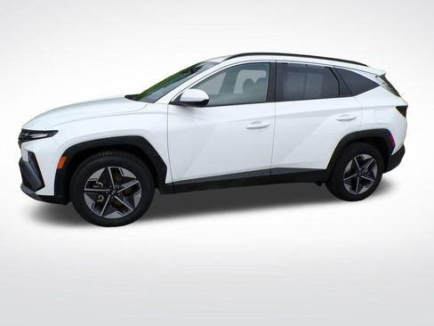 Certified 2025 Hyundai Tucson SEL AWD/4WD image 3