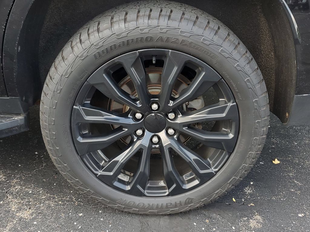 Used 2021 GMC Yukon Denali AWD/4WD image 6