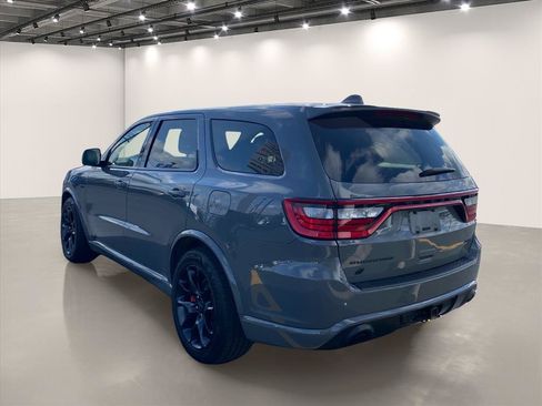 Used 2022 Dodge Durango SRT w/ Black Package AWD/4WD image 5