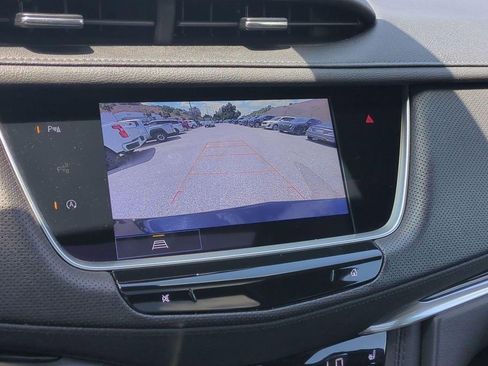 Certified 2023 Cadillac XT5 Premium Luxury FWD image 9