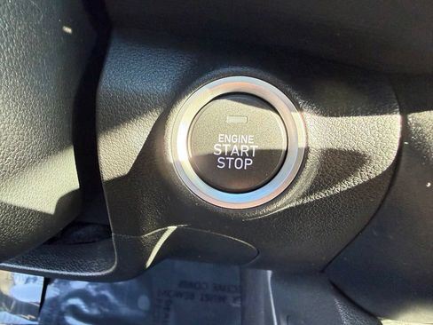 Used 2023 Hyundai Kona SEL AWD/4WD image 29