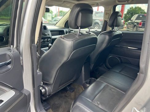 Used 2017 Jeep Compass High Altitude AWD/4WD image 14