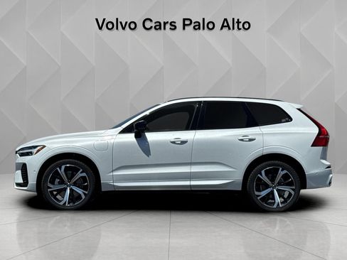 Certified 2024 Volvo XC60 T8 Ultimate w/ Protection Package Premier AWD/4WD image 6