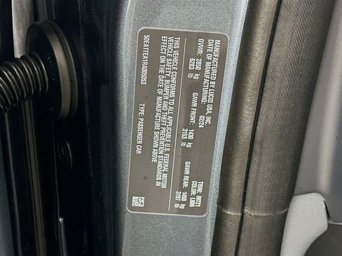 Used 2024 Lucid Air Touring image 12