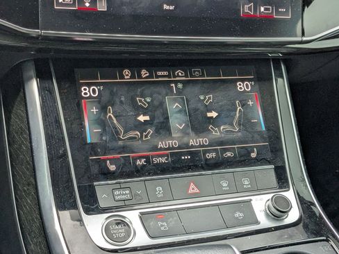 Used 2021 Audi Q7 2.0T Premium w/ Convenience Package image 17